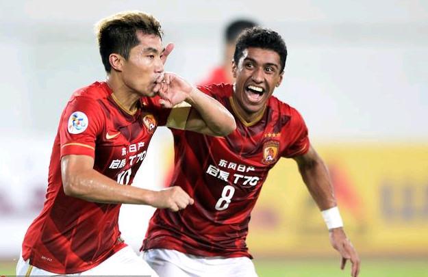 半场战报：西海岸1-0亚泰，陈柏良助攻里切利头球破僵