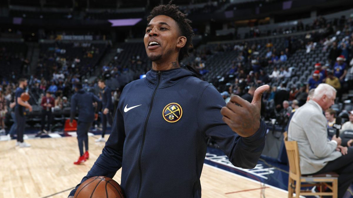 与4结缘，多特5轮欧冠联赛有4轮打入4球，剩下1轮被曼城进4球（多特欧冠五战尽染“4”色：四场各入4球，唯一一场被曼城灌4球）