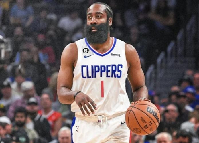 TA分析3-4-3阵型：从链式防守到战术万花筒，攻守易形的现代解法（TA深度解析3-4-3：从链式防守到战术万花筒，攻守随形的现代范式）