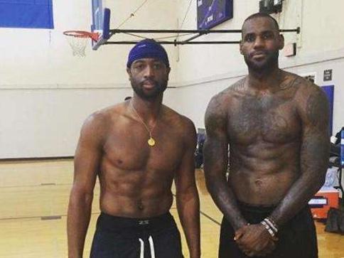 马卡评选无缘世界杯11人阵容：姆伯莫、弗拉霍维奇和索博在列（马卡评出无缘世界杯最佳11人：姆伯莫、弗拉霍维奇、索博上榜）