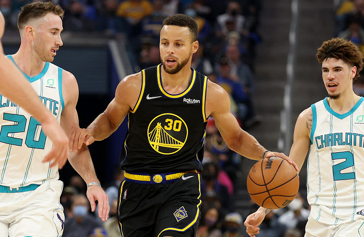 记者：于根伟没有参加国足主帅竞聘（记者称于根伟未参与国足主帅竞聘）