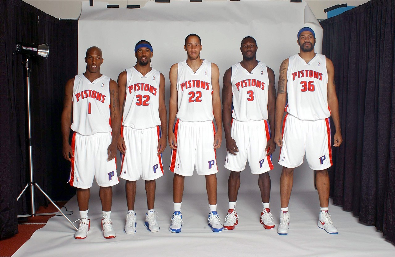 德转列21世纪参与进球榜：梅西1339球居首，C罗1253球第二（德转发布21世纪进球参与榜：梅西以1339球领跑，C罗1253球紧随其后）